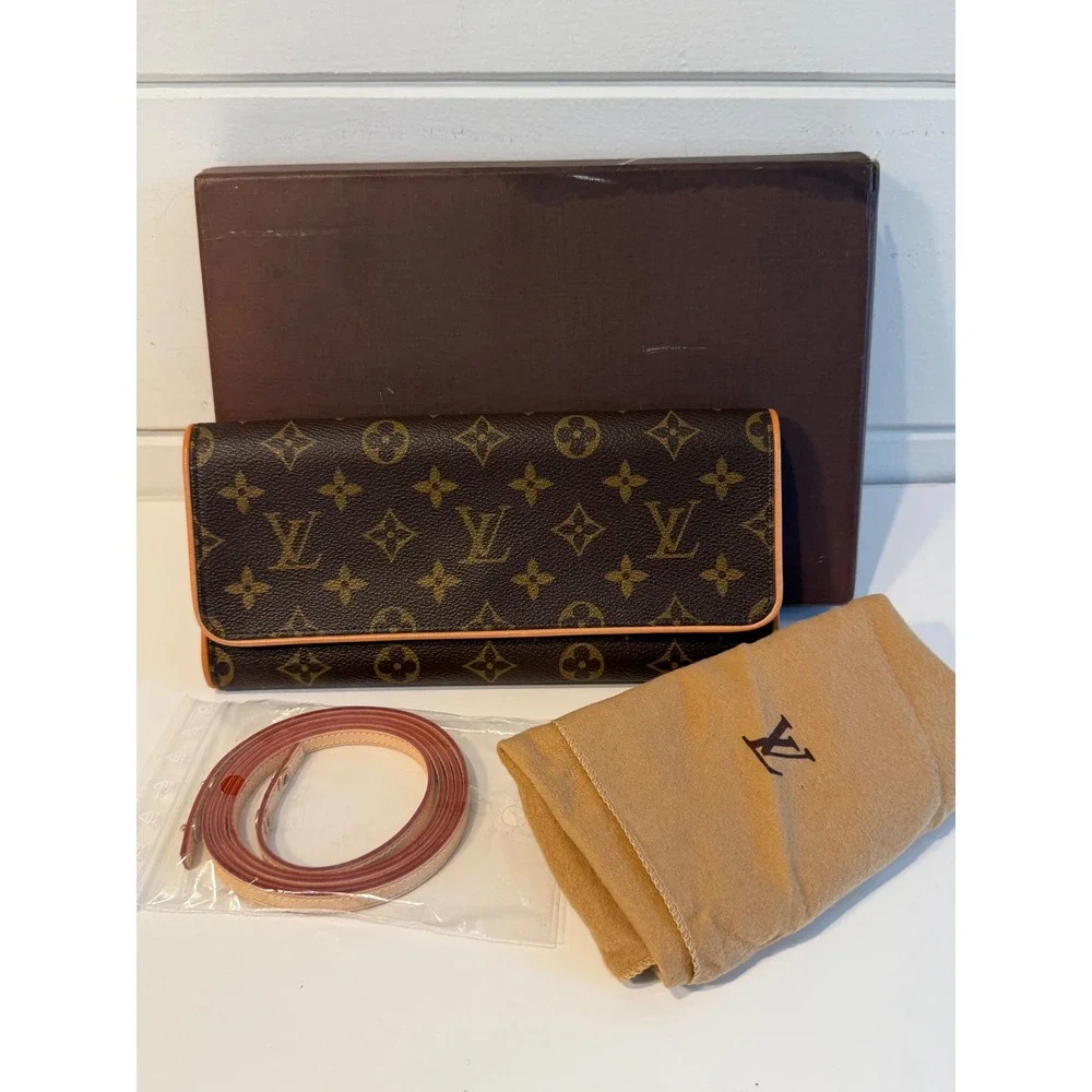Louis Vuitton Pochette Florentine Monogram Canvas Clutch Bag FL0082 Brown - Picture 9 of 9